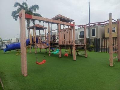 Urb. Mallorca Village 1, Daule, Guayas 00001, Ecuador