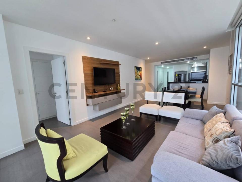 Edificio Spazio, Puerto Santa Ana, Guayaquil, Guayas 00001, Ecuador