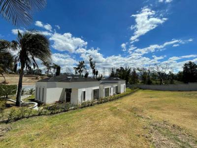 Puembo Puembo, Quito, Pichincha 00001, Ecuador