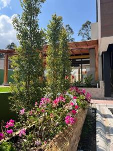 Bernardo de Legarda s/n, Quito, Pichincha 00001, Ecuador