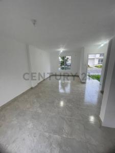 Urb. Casa Laguna etapa Oasis 1, Daule, Guayas 00001, Эквадор