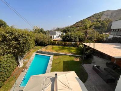 LOS CANARIOS , Lima, Lima 00001, Peru