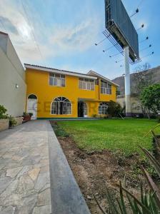 Ca. Clemente X , Lima, Lima 00001, Peru