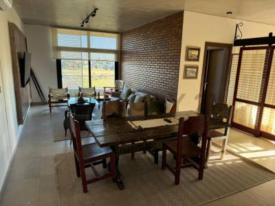 Padre Carlos Winkel esquina P.J.Caballero Piso 6 Dpto 602, Encarnación, Itapúa 6000, Le Paraguay