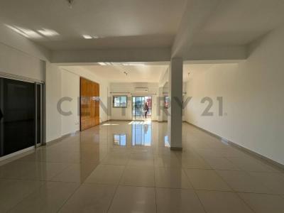 Capellan Molas 1172 esq. Mariscal Estigarribia , Encarnación, Itapúa 00001, Paraguay