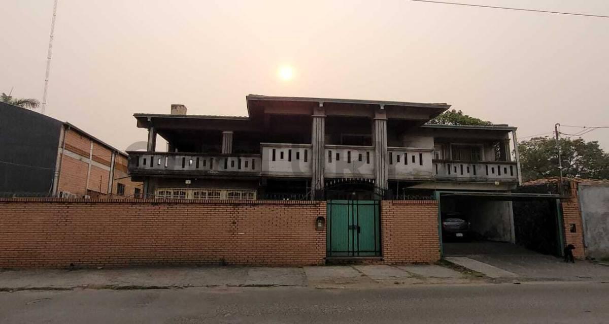 Pizzarro casi Monseñor Juan Moleón Andreu , Republicano, Asunción 00001, Paragwaj