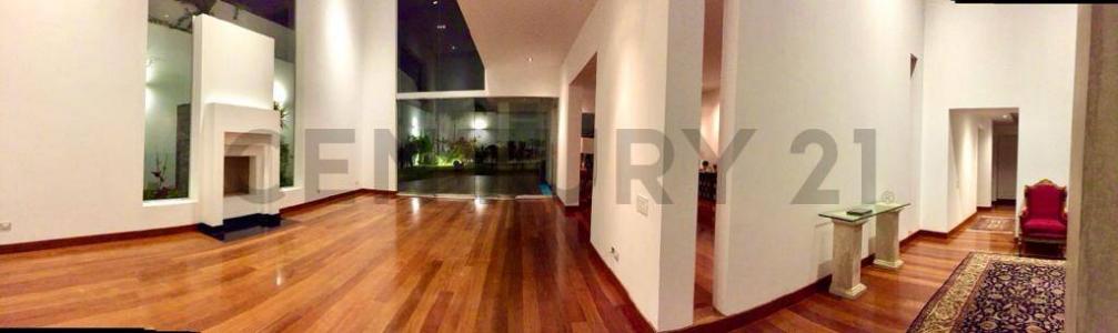 Francisco Valle Riestra , Lima, Lima 00001, Peru