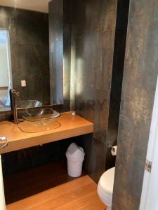 Av. Aurelio Miró Quesada , Lima, Lima 00001, Peru