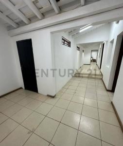 Genaro Romero casi Marcelino Ayala 2024, Trinidad, Asunción 00001, Paraguay