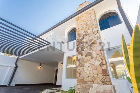 Campos Cervera 6380, Mcal. Estigarribia, Asunción 00001, Paraguai