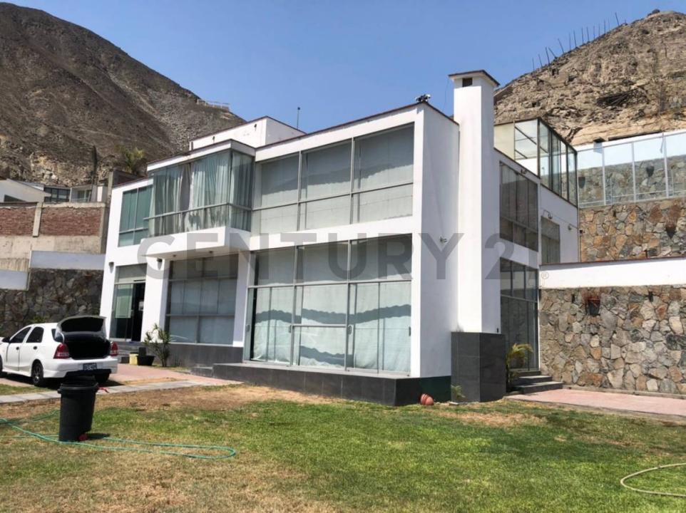 calle los datiles , Lima, Lima 00001, Перу