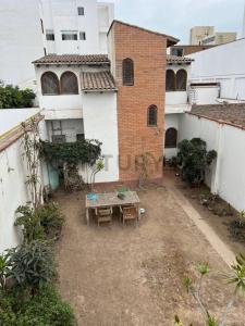 General la Fuente , Lima, Lima 00001, Peru