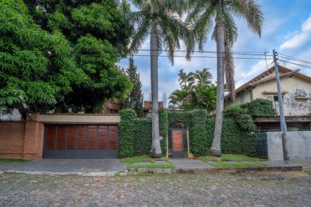 Zotti c/ Pacheco , Recoleta, Asunción 00001, Paraguay