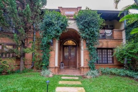 Zotti c/ Pacheco , Recoleta, Asunción 00001, Paraguay