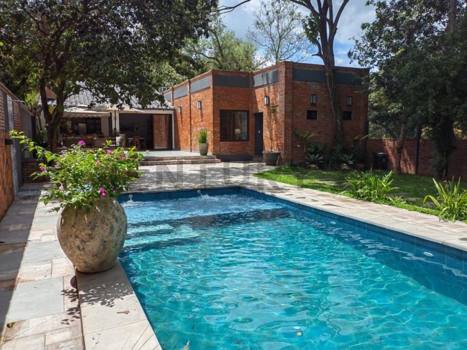 CAPITAN FIGARI CASI NAUMAN 3777, San Bernardino, Cordillera 00001, Paraguay