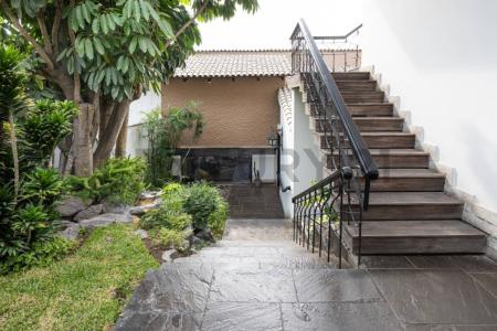 FRANZ SCHUBERT , Lima, Lima 00001, Peru