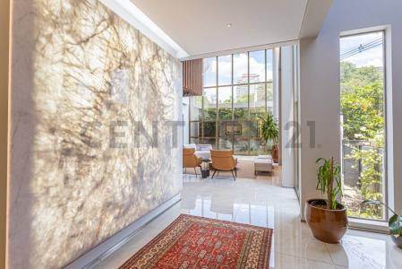 Caracas casi De los Angeles 220, Trinidad, Asunción 00001, Paraguay