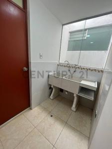 Urb. El remanzo C , Arequipa, Arequipa 00001, Peru