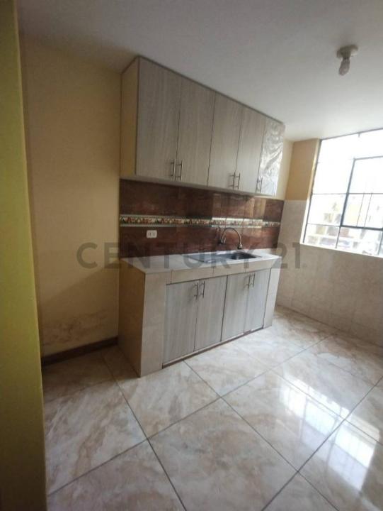 Urb. Bartolome Herrera Mz. G, Lote 27 , Arequipa, Arequipa 00001, Peru