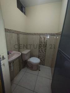 Urb. Bartolome Herrera Mz. G, Lote 27 , Arequipa, Arequipa 00001, Peru