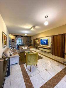 25 de Noviembre N°2424 e/ Río Pilcomayo y Marcelino Pérez Martínez 2424, Mburucuyá, Asunción 00001, Paraguay