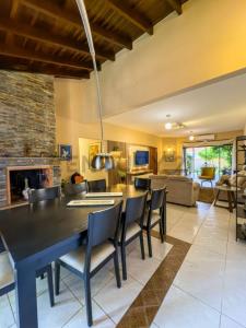 25 de Noviembre N°2424 e/ Río Pilcomayo y Marcelino Pérez Martínez 2424, Mburucuyá, Asunción 00001, Paraguay