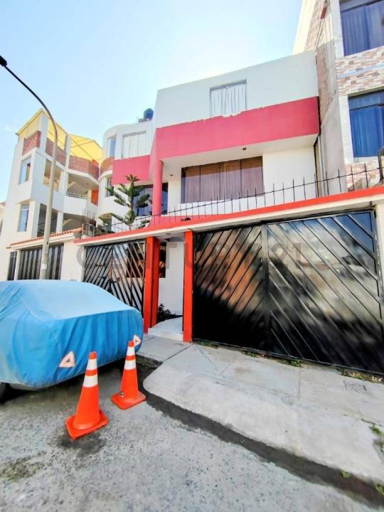 COOP. DE VIVIENDA GLORIA NRO. 04 LTDA , Arequipa, Arequipa 00001, Peru