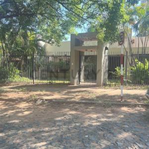 Procer Pedro Alcantara c/ san Benigno , Las Lomas, Asunción 00001, Paraguay