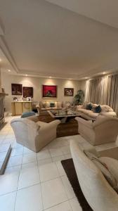 Moreno González esquina Comandante Aguirre N°1109 1109, Las Lomas, Asunción 00001, Paraguay