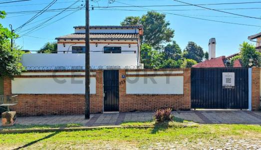 Ytororo y Capitan Figari. Barrio Kennedy 347, Sta. María, Asunción 00001, Paraguay