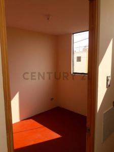 Mz. K Lt 16 , Pisco, Ica 00001, 페루