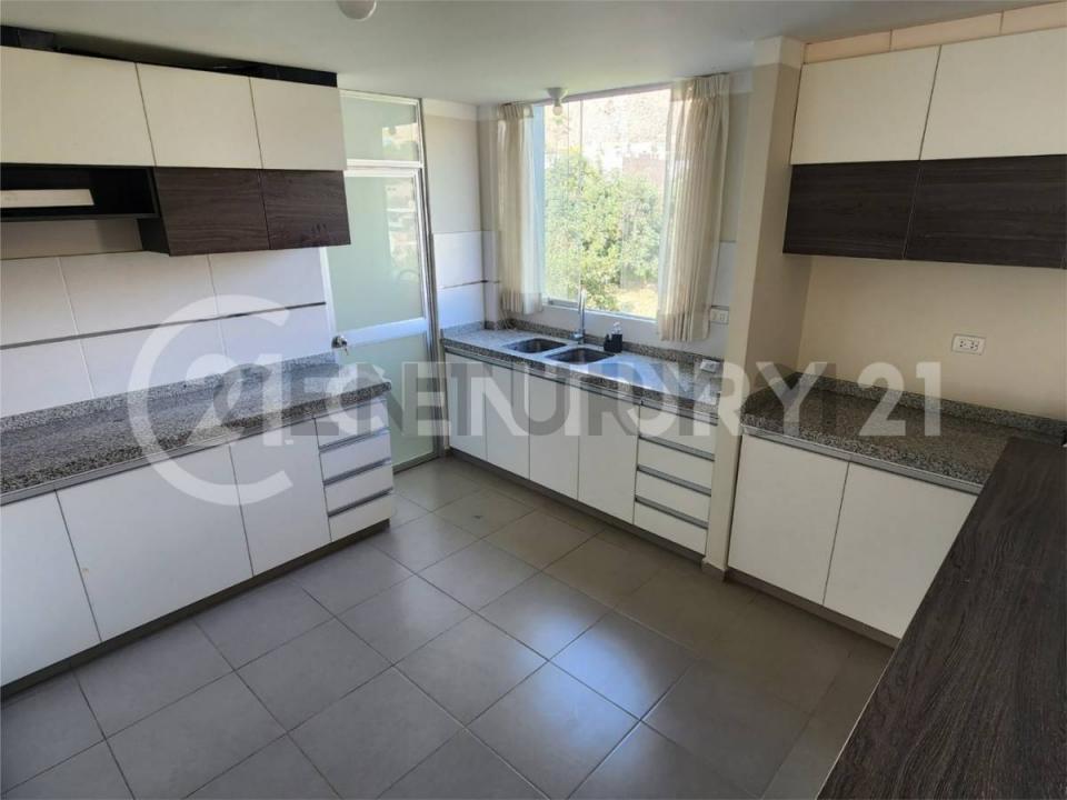 URB. LOS JARDINES DE VILLA , Mariscal Nieto, Moquegua 00001, Peru