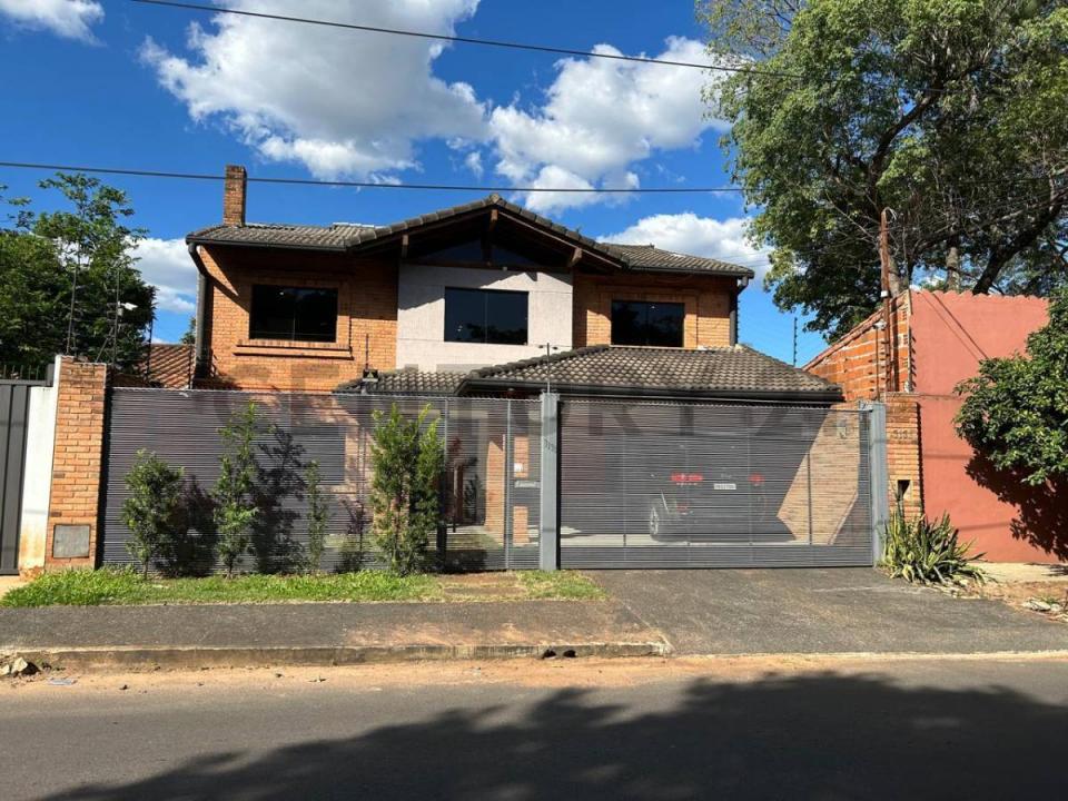 Olegario Andrade 3131 entre Rogelio Benitez y Escurra 3131, Herrera, Asunción 00001, 巴拉圭