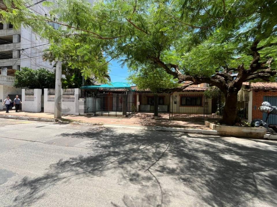 MOLAS LOPEZ 282, Las Lomas, Asunción 00001, Парагвай