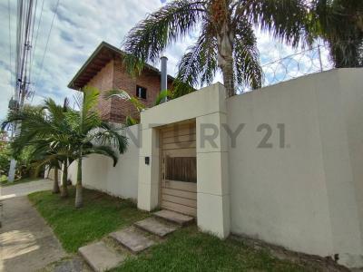 aregua esquina emilio Meza , Loma Pytá, Asunción 00001, פרגוואי