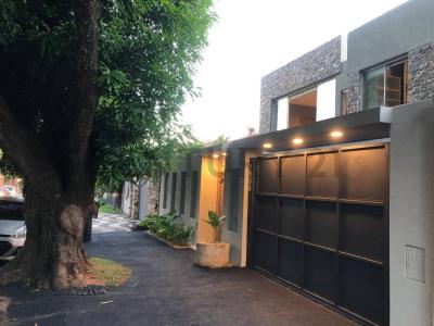 Charles de Gaulle casi Alfredo Seiferheld , Recoleta, Asunción 00001, Paraguay