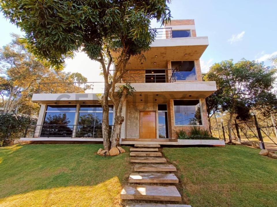 Jacarendá , San Bernardino, Cordillera 00001, Paraguay