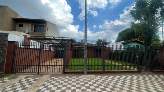 Mompox 1230, Fernando De La Mora, Centralne 00001, Paragwaj