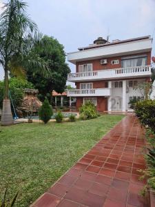 Ferroviarios del Chaco 1341 , Ycuá Satí, Asunción 00001, باراغواي