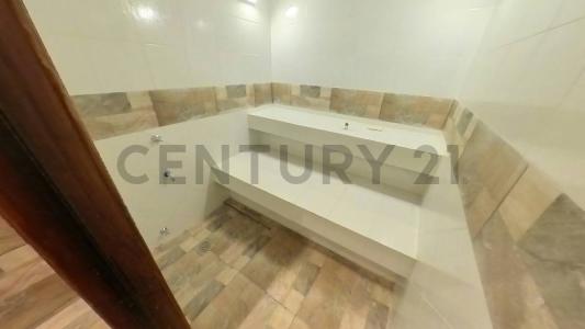 Leandro Allem 330, Luque, Central 00001, Paraguay