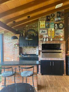 Leandro Cacavellos casi Roberto de Felice 1772, Loma Pytá, Asunción 00001, 파라과이