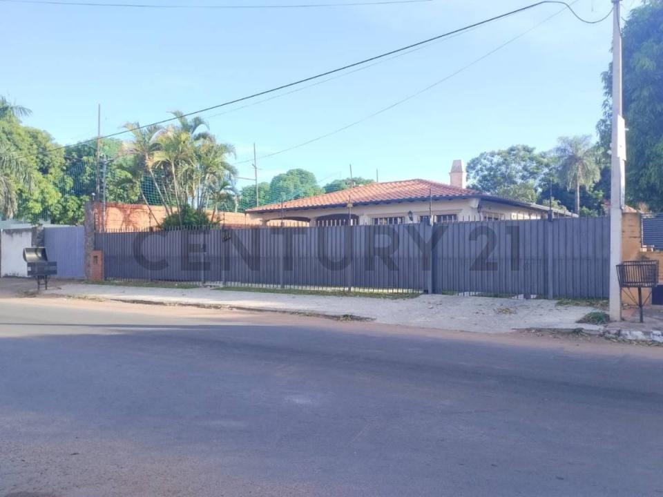 mariscal estigarribia casi estero bellaco , Villa Elisa, Central 00001, Paraguay