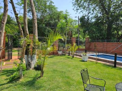 Ciervo Cua , San Bernardino, Cordillera 00001, Le Paraguay