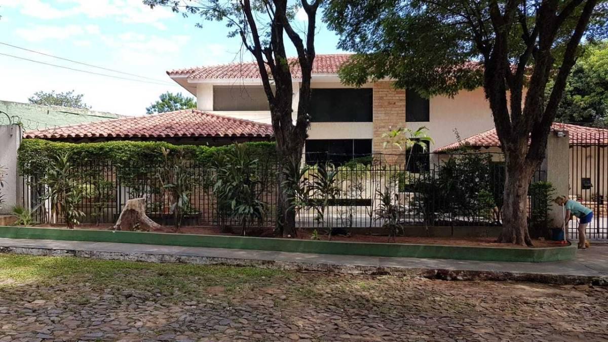 Cacique cara cara 2249, Fernando De La Mora, Central 00001, Paraguay