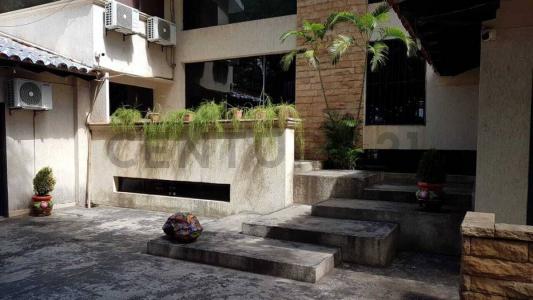 Cacique cara cara 2249, Fernando De La Mora, Central 00001, Paraguay