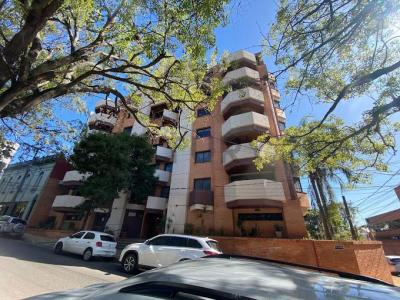 EDIFICIO SANTA FE - Tte Cnel Irrazabal 242 , Ciudad Nueva, Asunción 00001, Le Paraguay