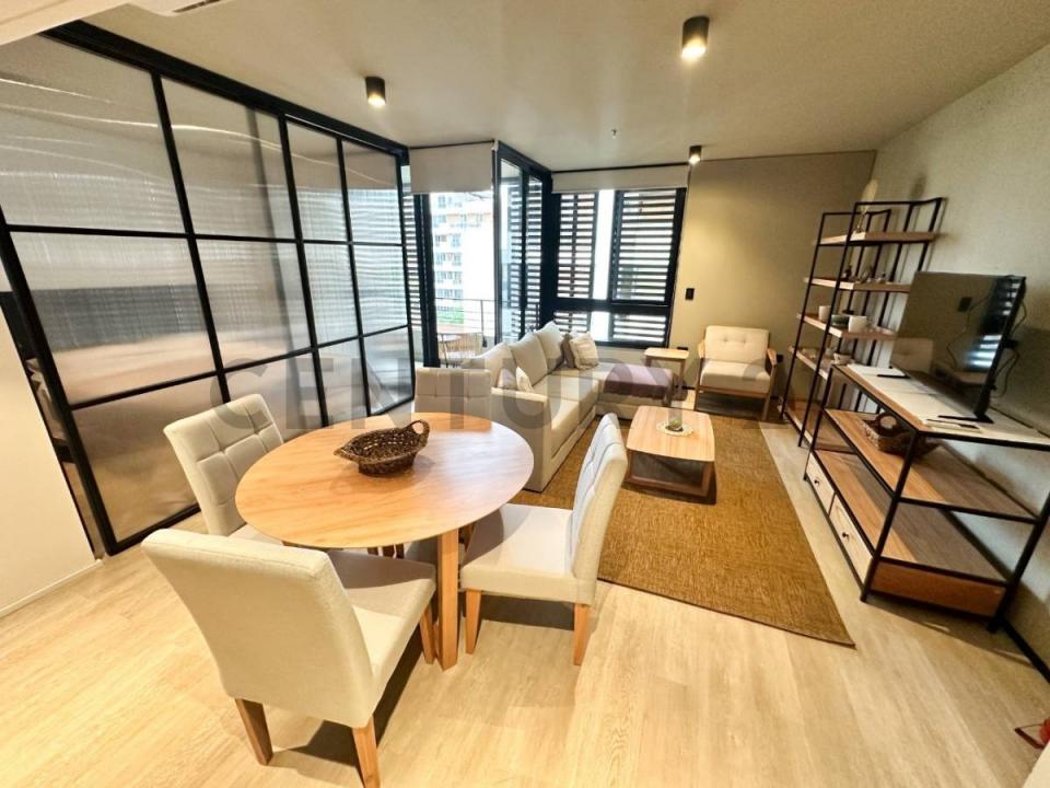 Teniente Morales casi Juan de Salazar, Edificio The Station , Las Mercedes, Asunción 00001, Paraguay