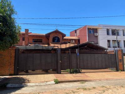 Piribebuy 746 entre Acá Yuasa y Sargento Gonzalez.  Fernando de la Mora Zona Norte 746, Fernando De La Mora, Central 00001, Paraguay