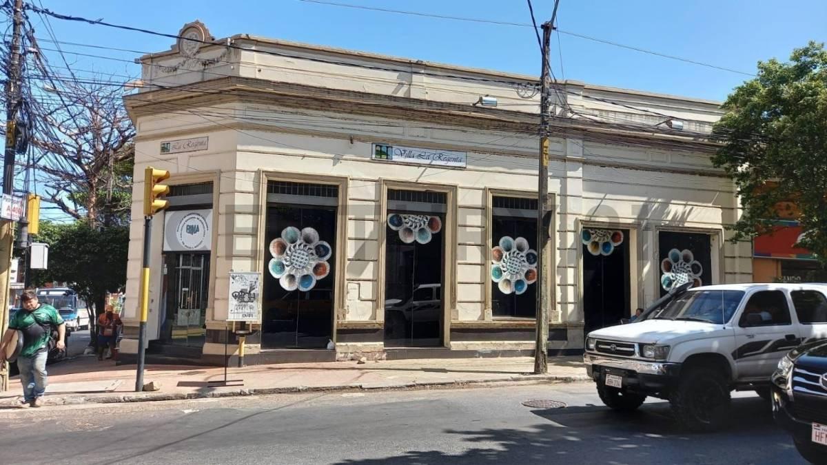 Colon y Oliva , La Encarnación, Asunción 00001, パラグアイ