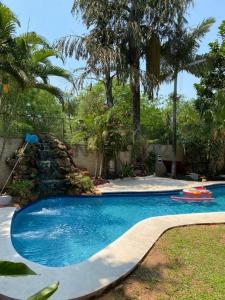 Costa Sosa - Luque , Luque, Central 00001, Paraguay